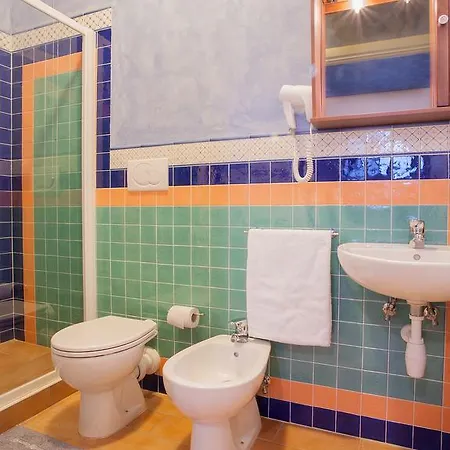 Guest house Il Casolare Di Leonardo 3*
